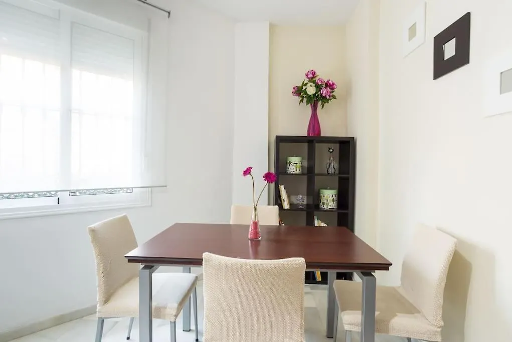 Bright, Quiet And Nice Ground Floor In The Center Málaga España